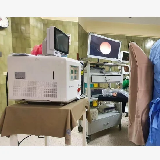 Fabricante de equipos de cirugía Urología láser de holmio instrumento médico terapéutico para polvo de piedra